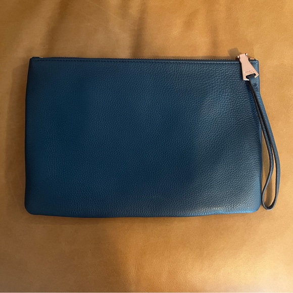 Aimee Kestenberg Pebble Leather Eye Love Pouch - Midnight Blue - Picture 3 of 7